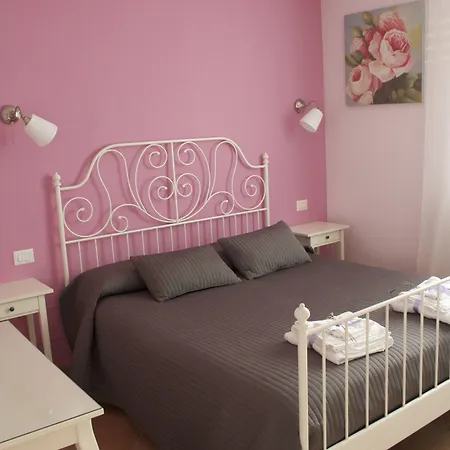 住宿加早餐酒店 拉旺达罗斯玛丽诺住宿加早餐酒店 3*