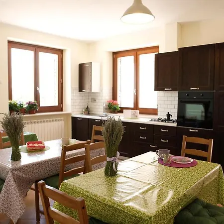 拉旺达罗斯玛丽诺住宿加早餐酒店 住宿加早餐酒店 3*