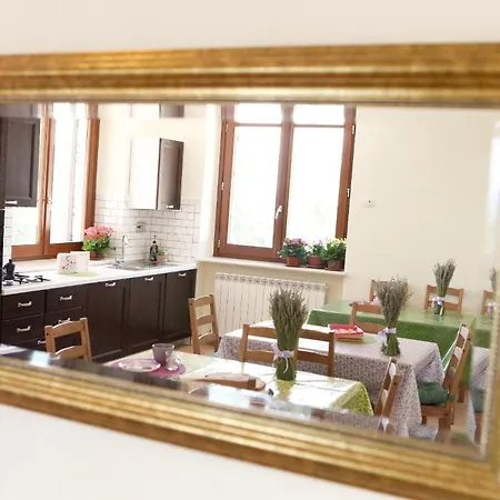 拉旺达罗斯玛丽诺住宿加早餐酒店 3*