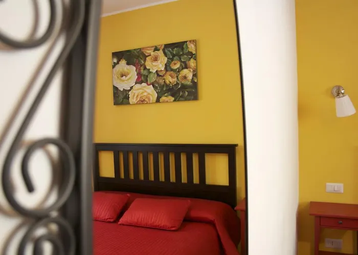 住宿加早餐酒店 拉旺达罗斯玛丽诺住宿加早餐酒店 阿西西